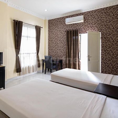 Carolina Transit Hotel เมดาน ภายนอก รูปภาพ