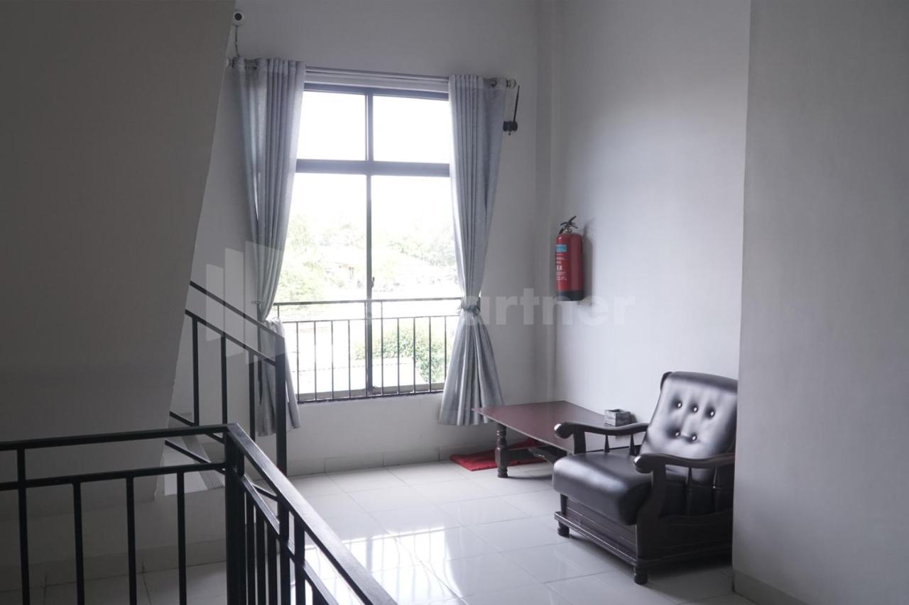 Carolina Transit Hotel เมดาน ภายนอก รูปภาพ