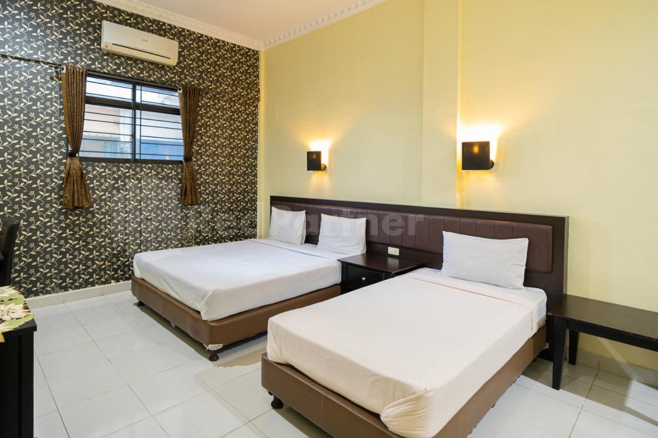 Carolina Transit Hotel เมดาน ภายนอก รูปภาพ
